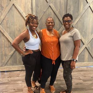 Meet your Posher, Loretta